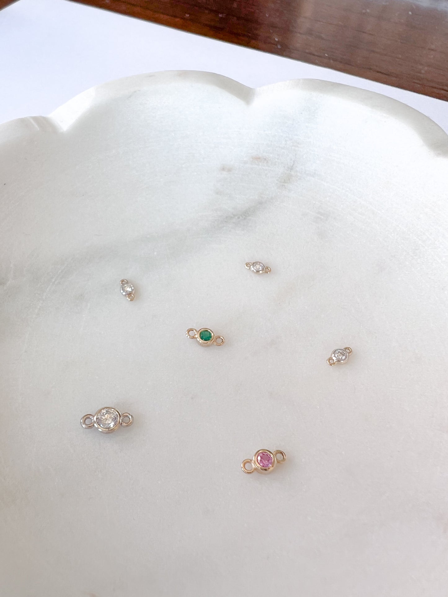 14k Bezel Gemstone Connector